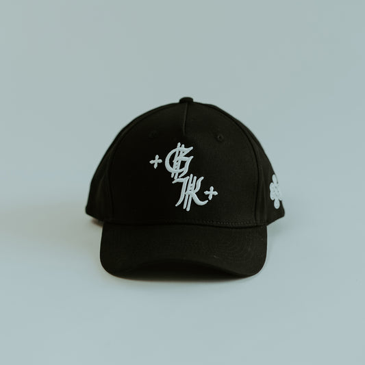 GK hat - Black & White